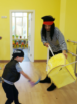 Организация детского праздника и дня рождения. Поиск пиньяты.