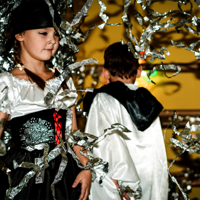 Шоу программы для детского праздника, выпускного и дня рождения. Бумажная дискотека.