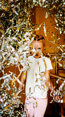 Шоу программы для детского праздника и дня рождения. Бумажная дискотека.