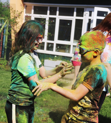 Шоу программы для детского праздника и дня рождения. Краски холи.
