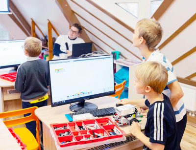 Робототехника в Котельниках для детей 9-10 лет.