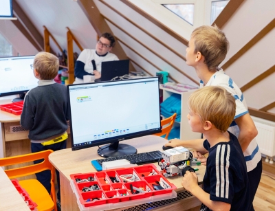 Робототехника в Котельниках для детей 7-8 лет.