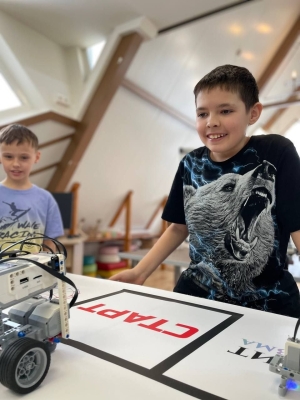 Робототехника, программирование, легоконструирование.