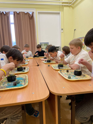 Организация детского и проведение детских выпускных. Химические опыты.
