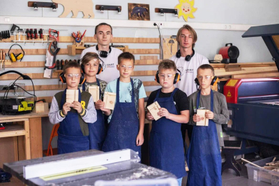 Столярная мастерская для детей.