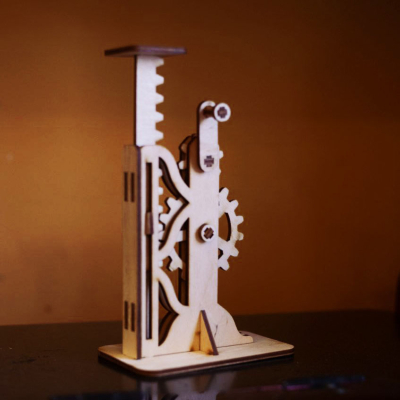 Я инженер - механика.