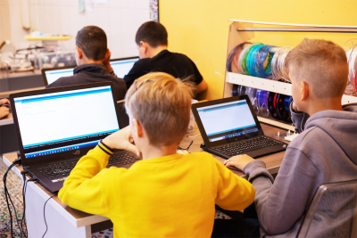 Мы в IT - обучение программированию, создание сайтов, зд моделирование.