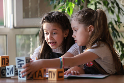 Организация и проведение детских выпускных. Выпускной для детского сада. Выпускной для начальной школы. Фотозона для альбома.