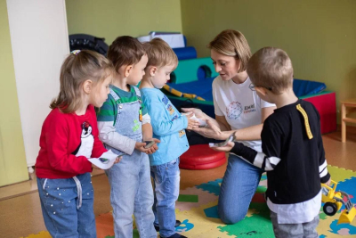 Диана Мнацакановна